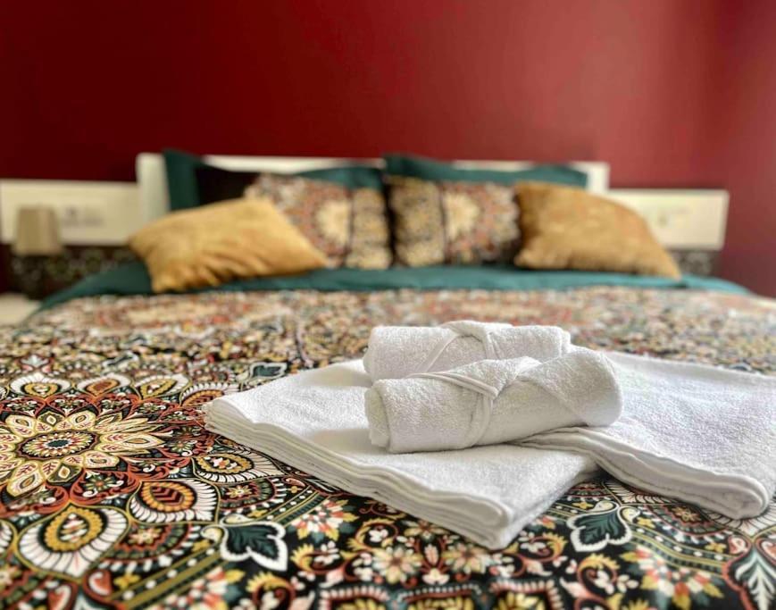 Cozy 2Br Oasis In Central Бургас Экстерьер фото